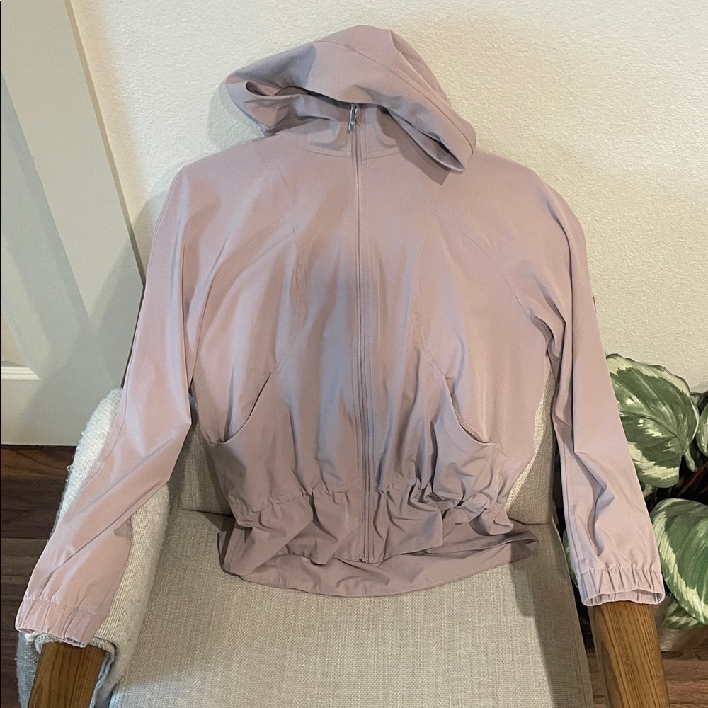 LuluLemon Light Mauve Hooded Zip-Front Rain Jacket - Women's